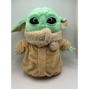 Star Wars Baby Yoda The Mandalorian Force Awakens Plush